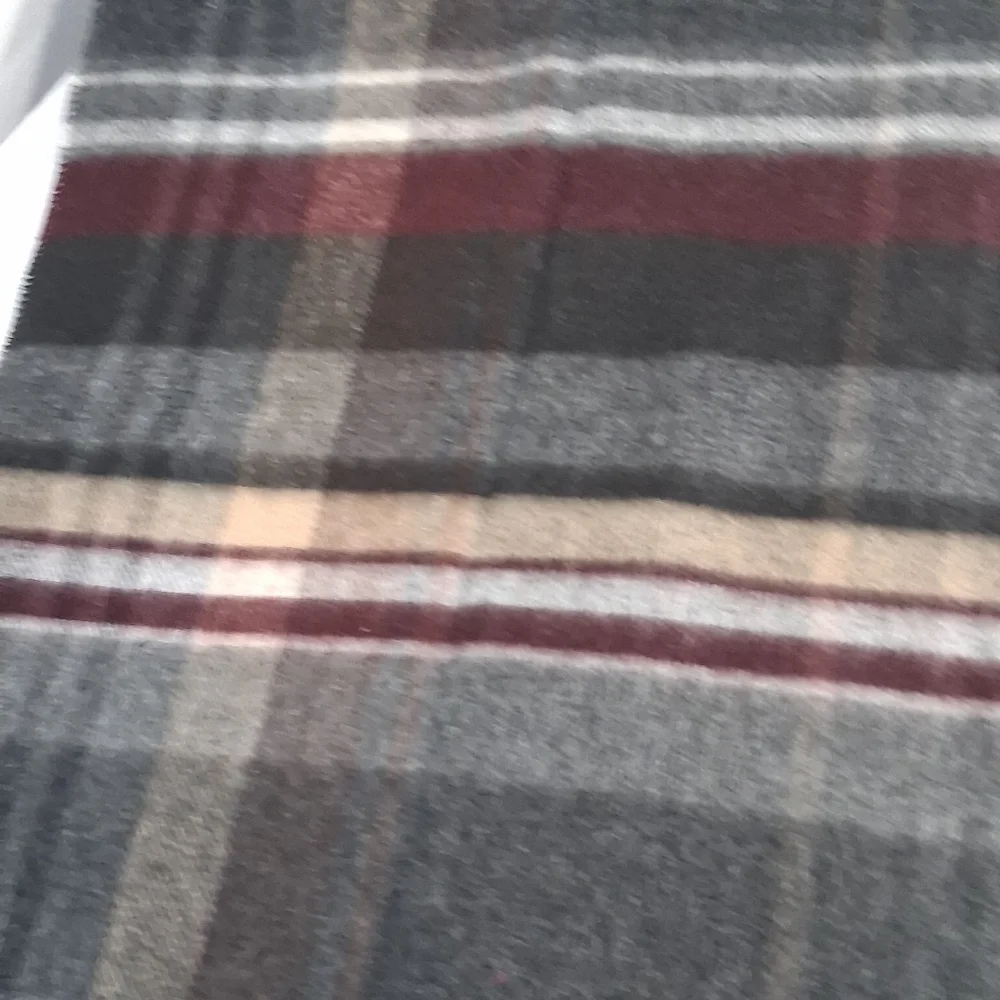 Fraas/Cashmink Buttery Soft Gray/Red/Beige Plaid Dressy 12